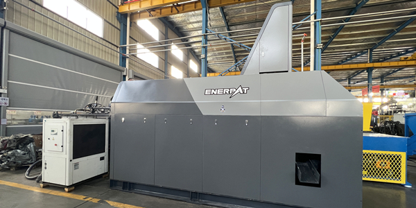 恩派特<i style='color:red'>大型铝屑压饼机</i>——高效处理铝屑，助力工业资源循环利用！