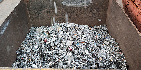 选择金属废铝撕碎机，废金属回收处理不再是难题