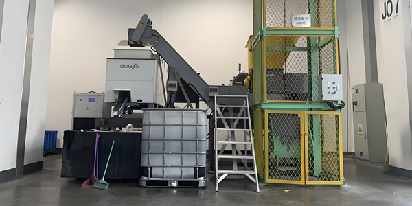 机加工铝屑处理难题如何破？恩派特<i style='color:red'>铝屑压块机</i>给你答案！